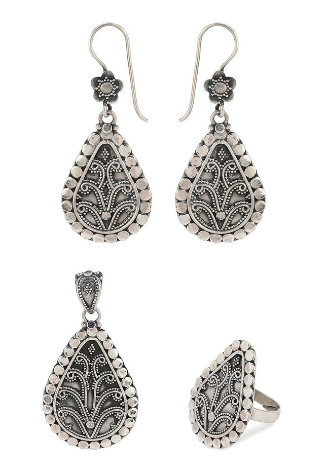 IZIA Damen's Ohrringe und Ring